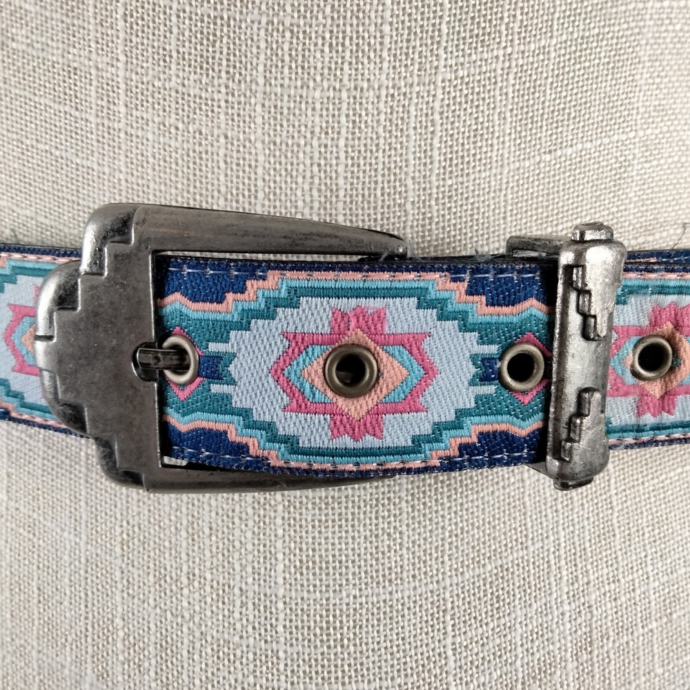 Vintage Nuovo Woven Belt‎ Womens Juniors 6 Southwest Aztec Preppy Cowgirl 32"